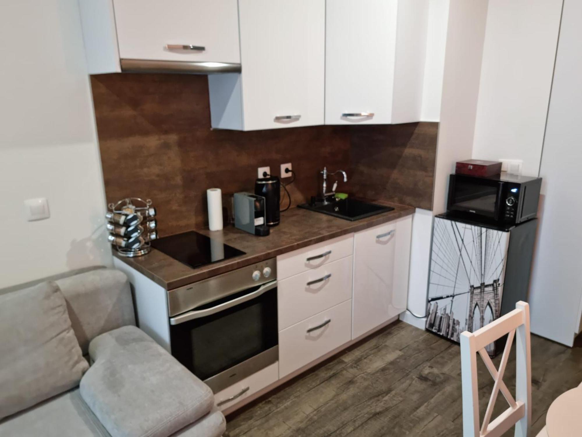 Apartman - Centrum บราติสลาวา ภายนอก รูปภาพ